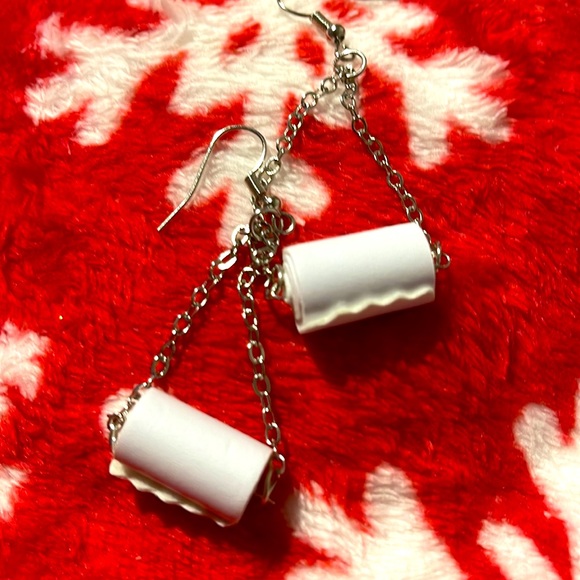 Dangly toilet paper rolls earrings silver tone pierced chains Polymer Clay - Picture 3 of 3